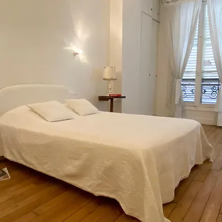 Apartment Picquet *